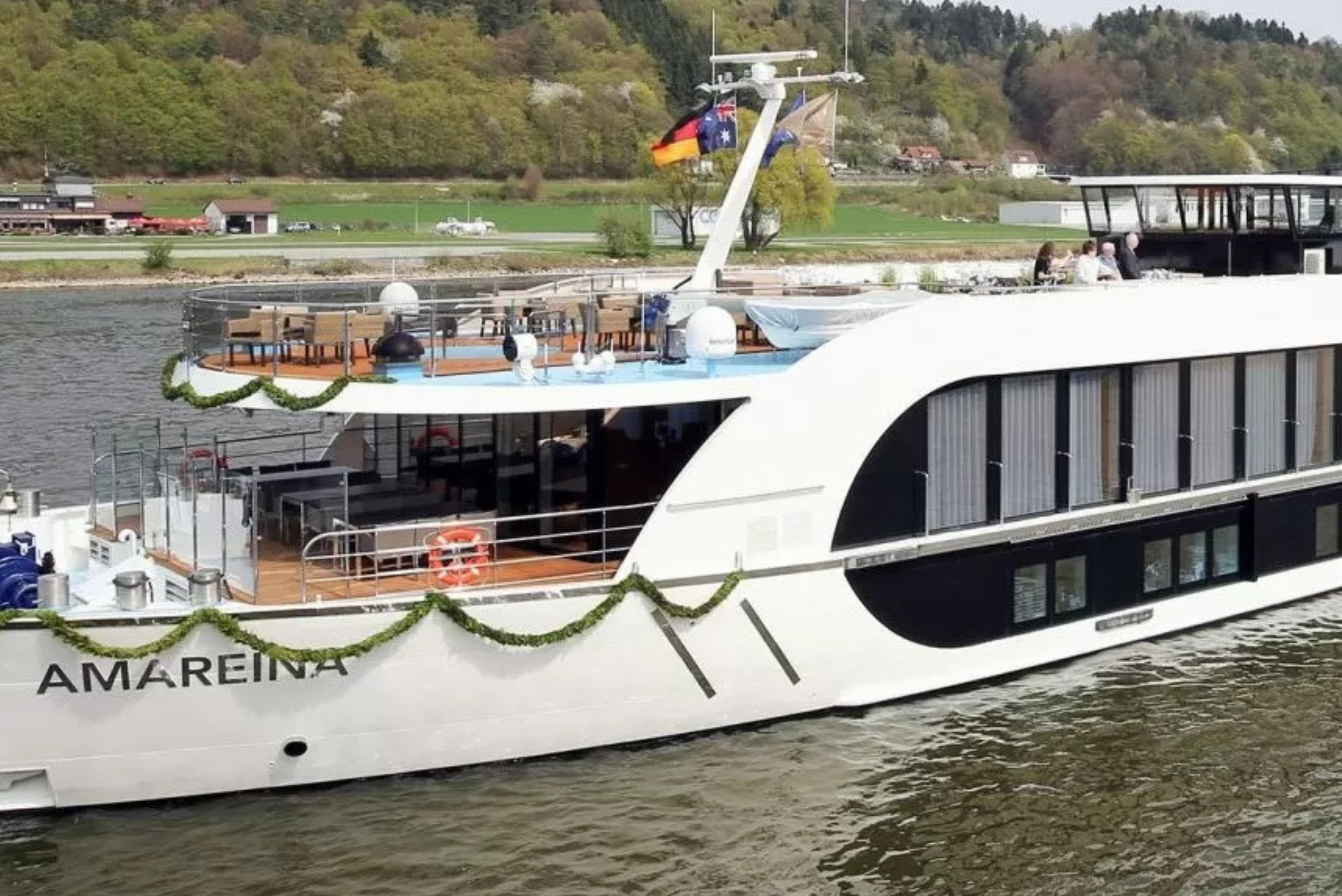 ✨ City Lights & River Nights: 7 Nights Of Danube Adventures